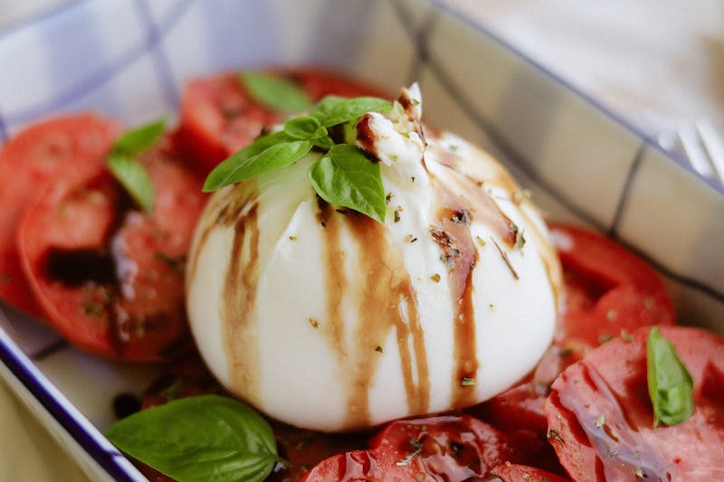 Burrata with heirloom tomatoes at Pizza luce